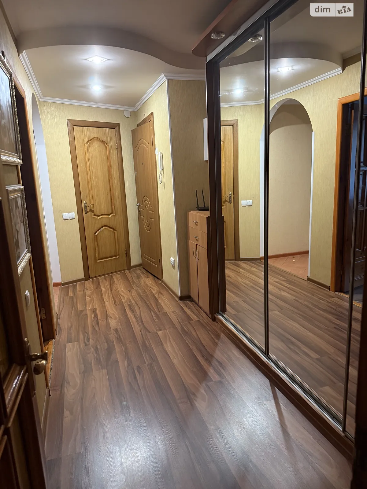 3-комнатная квартира 68.5 кв. м в Запорожье, ул. Николая Корищенко, 36 - фото 1