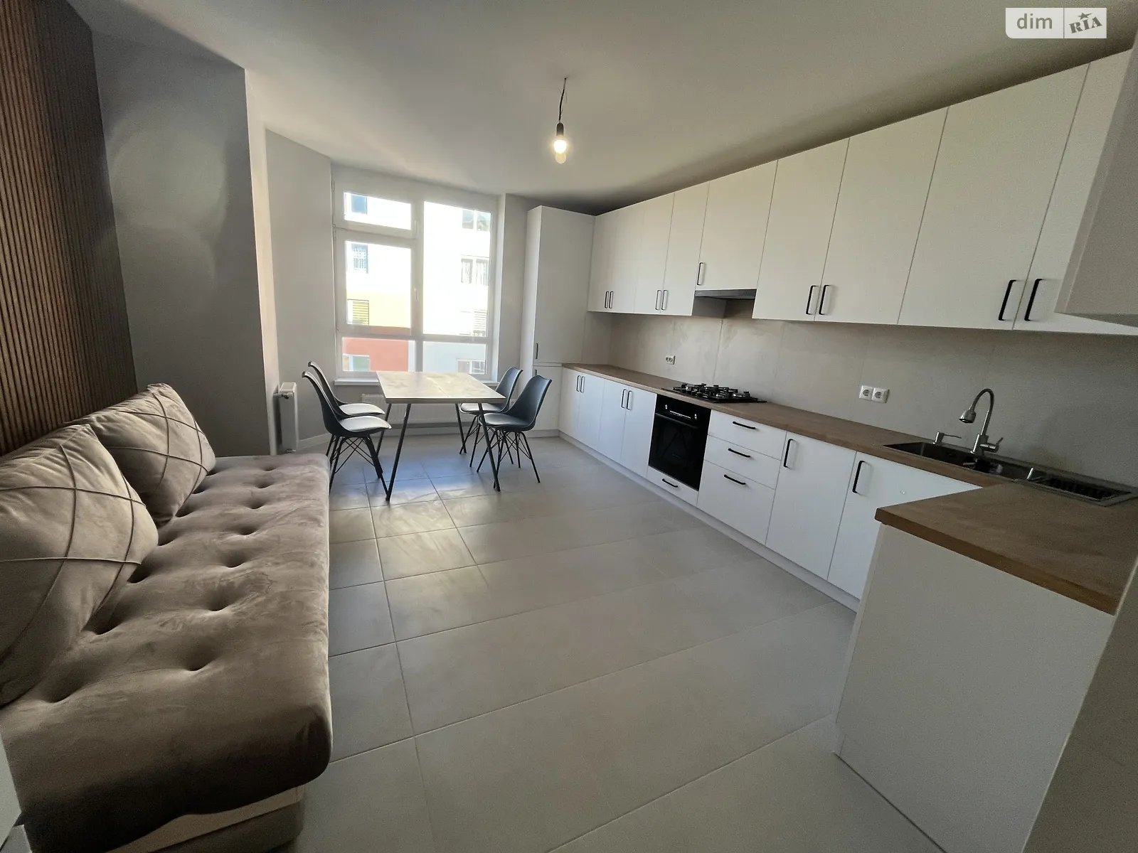 Сдается в аренду 2-комнатная квартира 70 кв. м в Хмельницком, ул. Строителей (Грузевица-2), 5/3 - фото 1