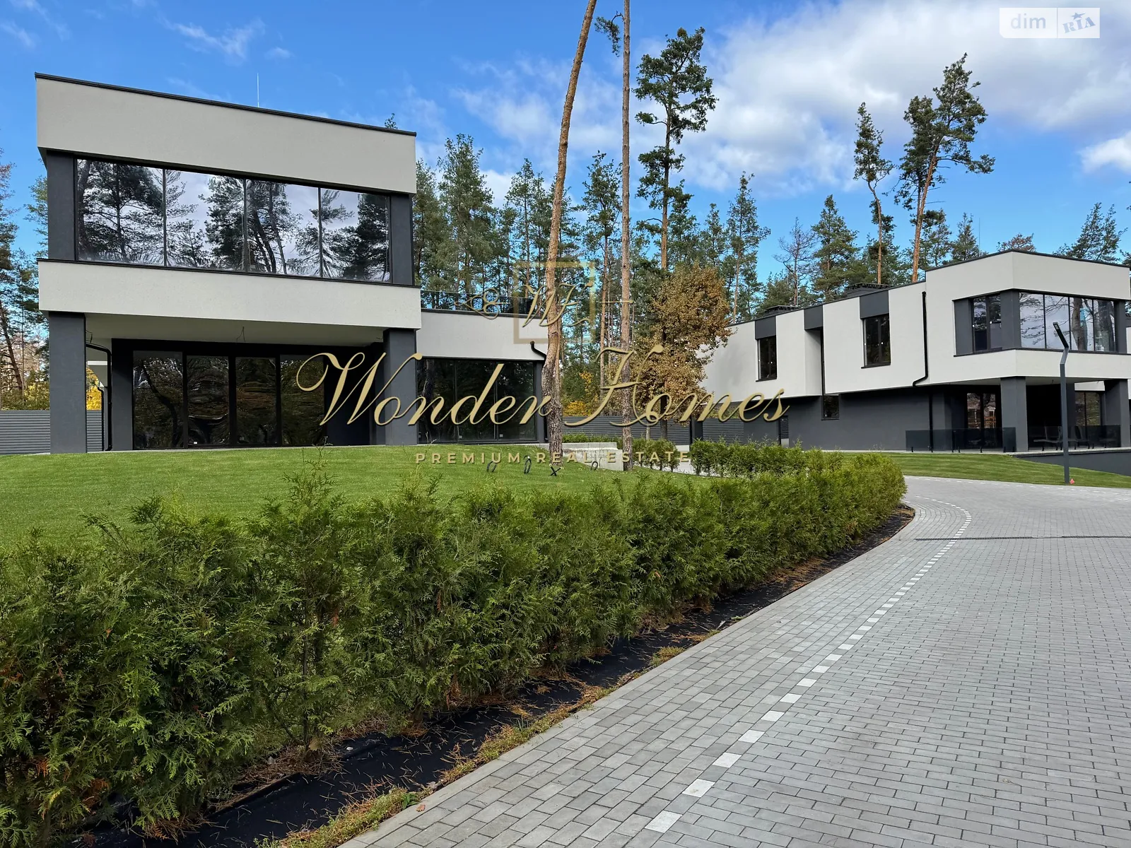 Продается дом на 2 этажа 537 кв. м с верандой, цена: 1181400 $ - фото 1