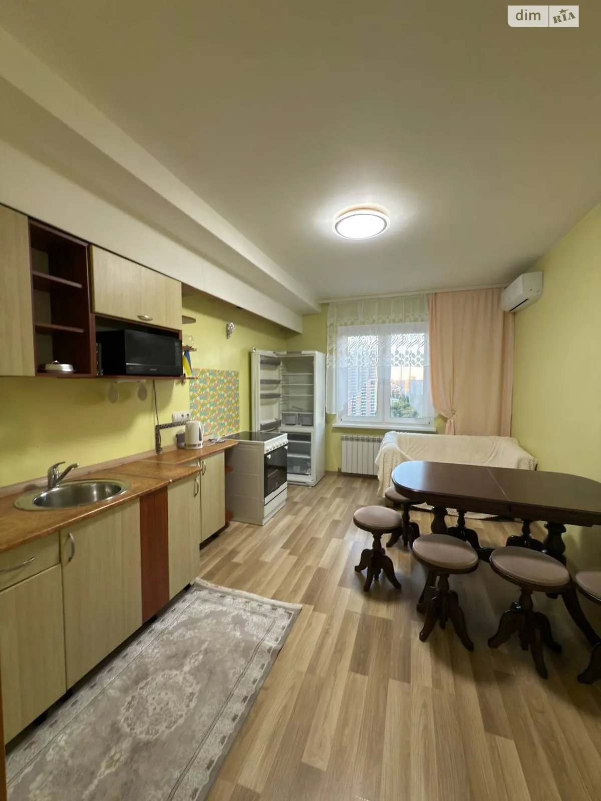 Сдается в аренду 3-комнатная квартира 95 кв. м в Киеве, ул. Урловская, 20 - фото 1