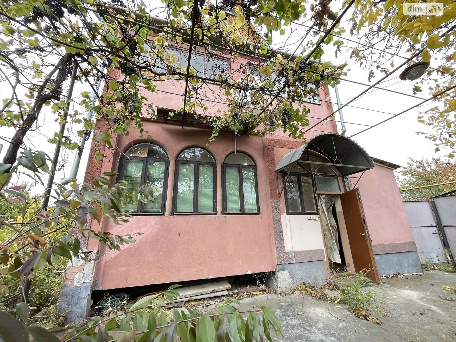 Продается дом на 2 этажа 91 кв. м с баней/сауной, цена: 35000 $ - фото 1