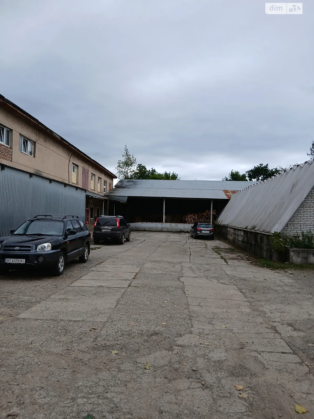 Продается объект сферы услуг 2600 кв. м в 2-этажном здании, цена: 400000 $ - фото 1