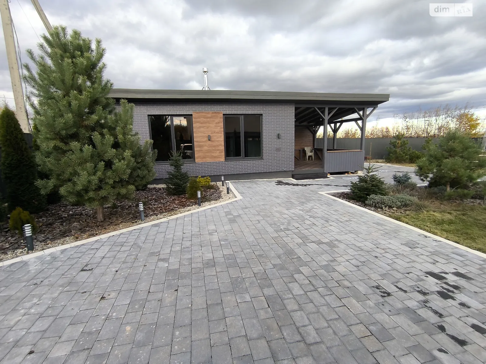 Продается одноэтажный дом 60 кв. м с бассейном, цена: 75000 $ - фото 1