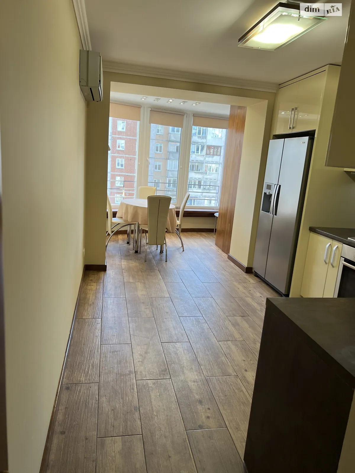 2-комнатная квартира 68 кв. м в Тернополе, ул. Евгения Коновальца - фото 1