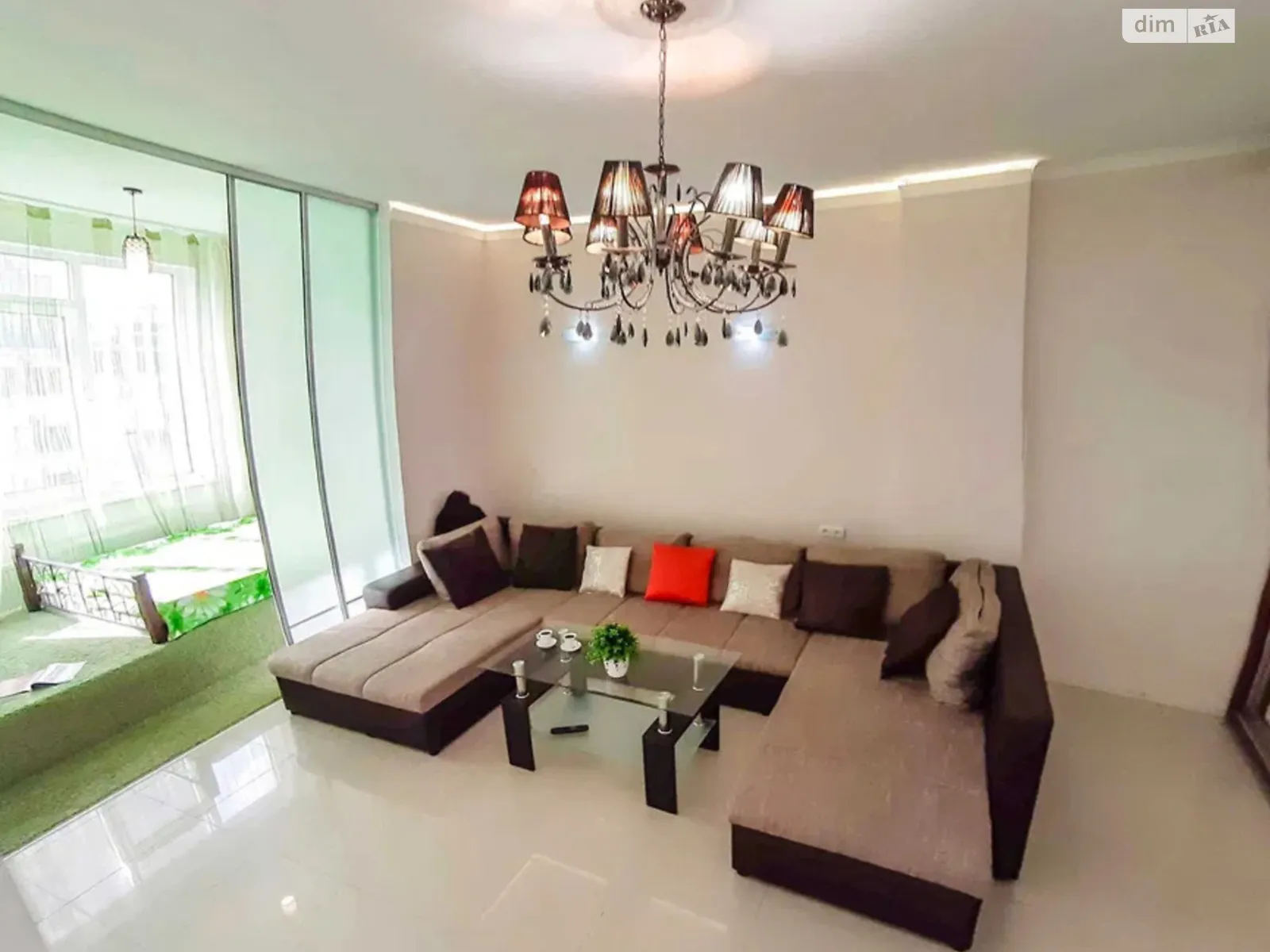 Сдается в аренду 1-комнатная квартира 54 кв. м в Одессе, плато Аркадийское(Гагаринское), 5А корпус 2 - фото 1