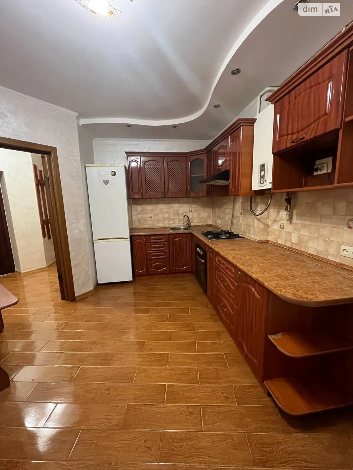 Продається 1-кімнатна квартира 42.7 кв. м у Івано-Франківську, вул. Симоненка Василя, 35 - фото 1