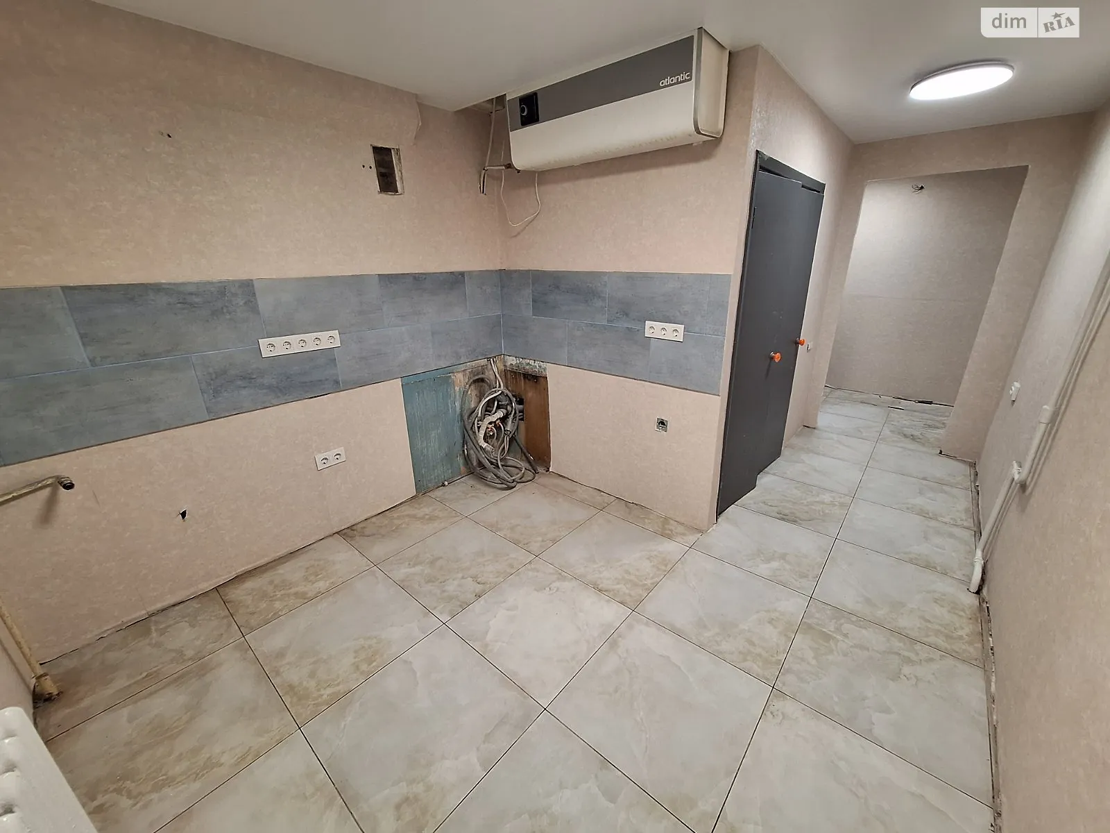 Продається 2-кімнатна квартира 61.4 кв. м у Києві, вул. Полкова, 55 - фото 1