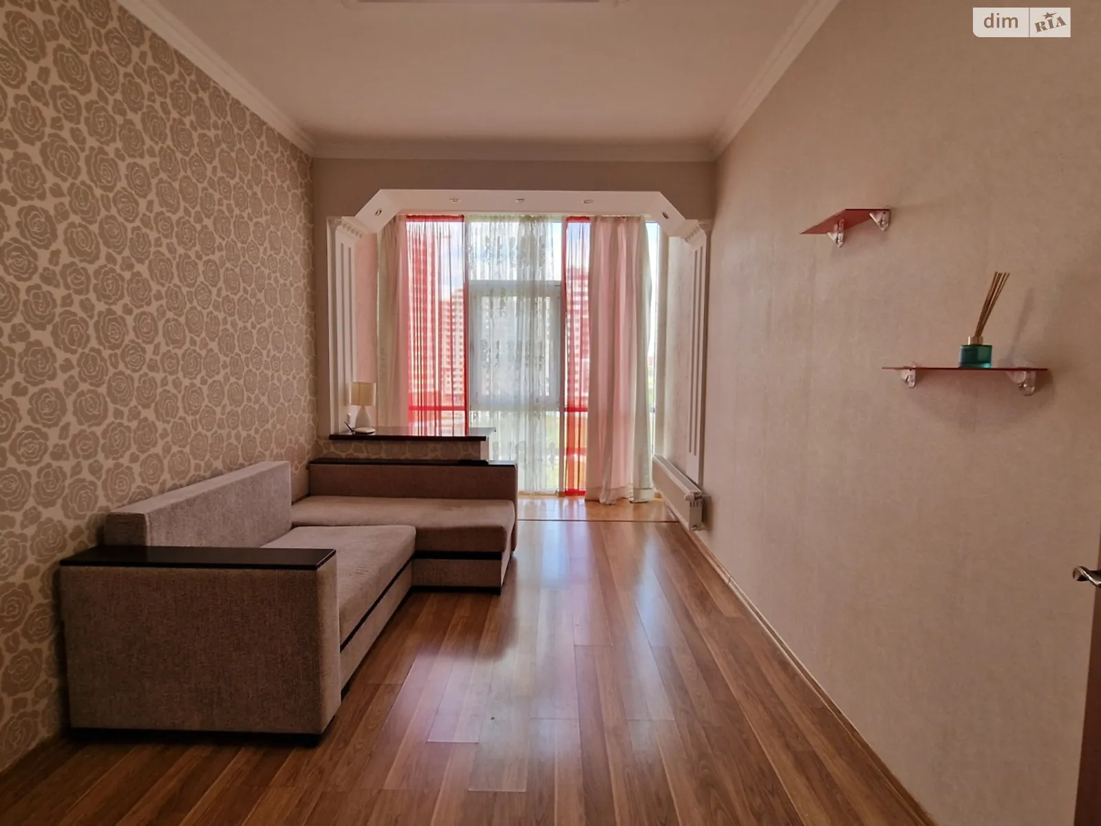 Продается 1-комнатная квартира 44 кв. м в Лиманке, ул. Жемчужная, 3 - фото 1