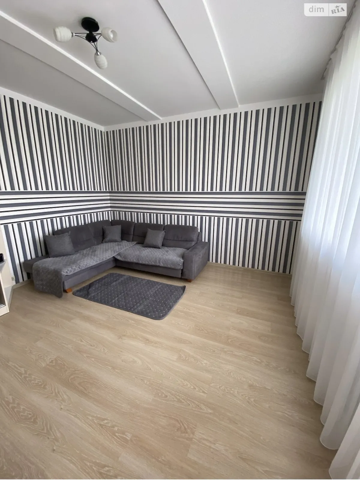 Сдается в аренду 3-комнатная квартира 65 кв. м в Ужгороде, ул. Ореховая, 1 - фото 1