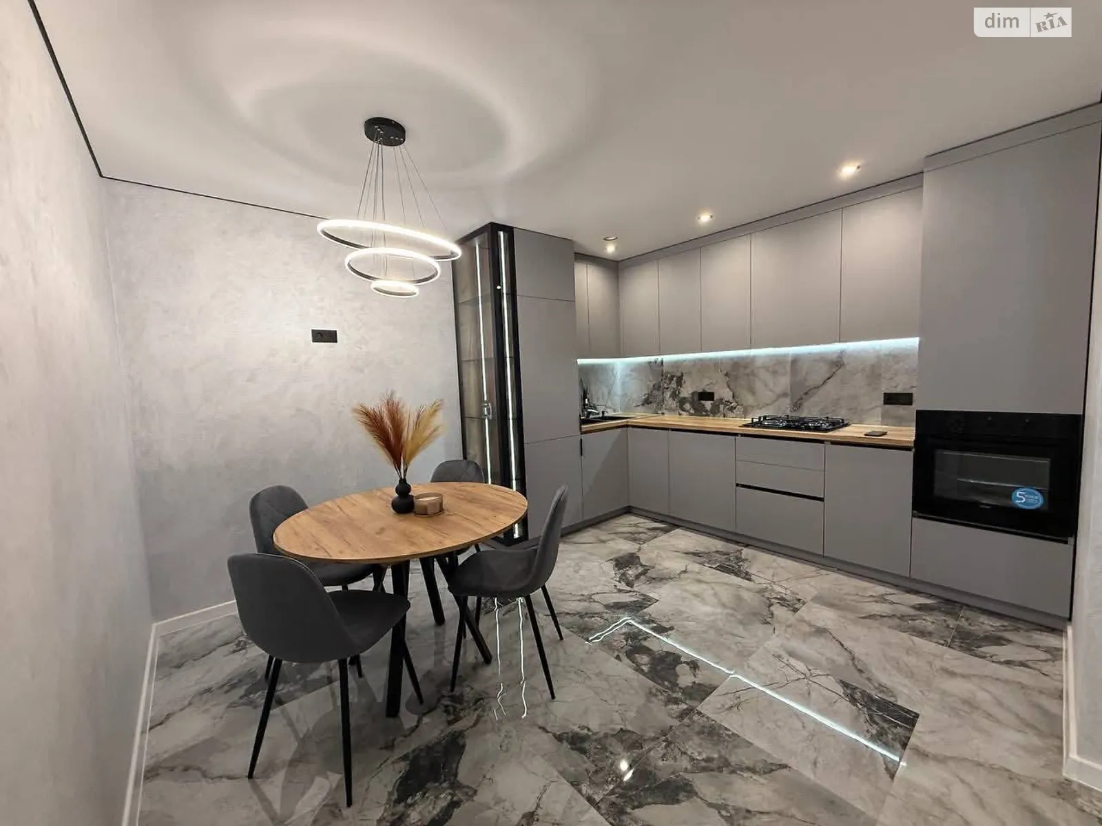 2-комнатная квартира 67 кв. м в Тернополе, цена: 83500 $ - фото 1