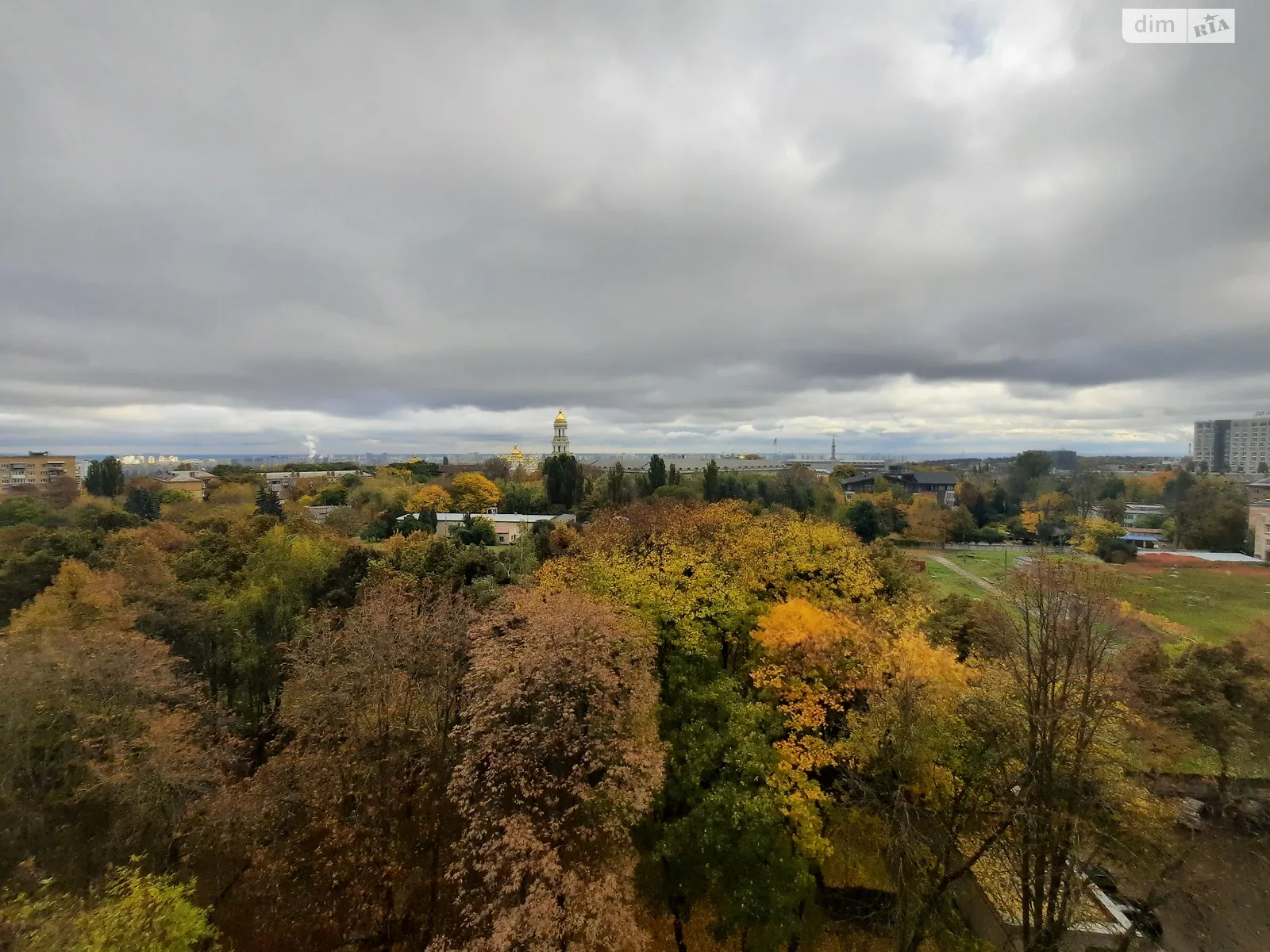 Продается 3-комнатная квартира 81 кв. м в Киеве, ул. Михаила Омельяновича-Павленко(Суворова), 11 - фото 1