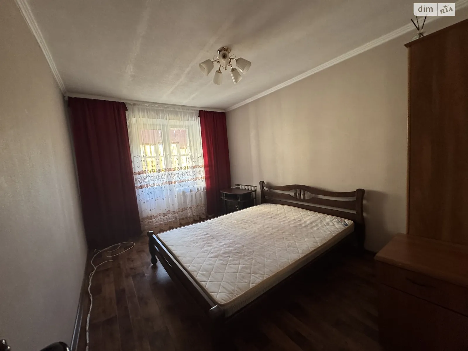 Здається в оренду 3-кімнатна квартира 68 кв. м у Хмельницькому, вул. Панаса Мирного, 33 - фото 1