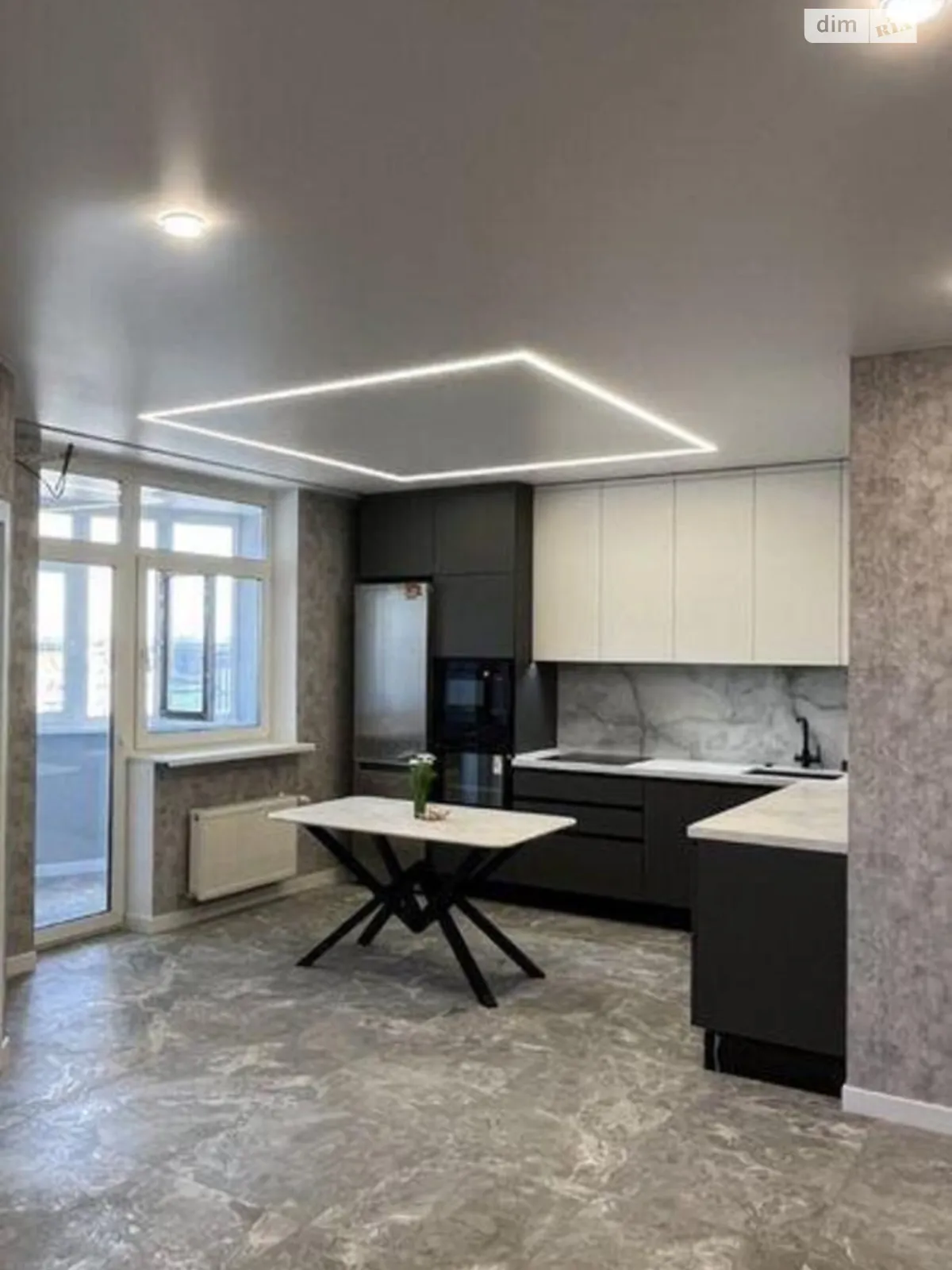 Продается 1-комнатная квартира 62.7 кв. м в Вишневом, ул. Витянская, 2 - фото 1