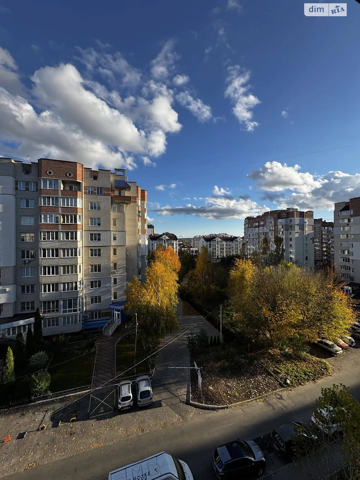 Продается 1-комнатная квартира 48 кв. м в Виннице, ул. Пирогова - фото 1