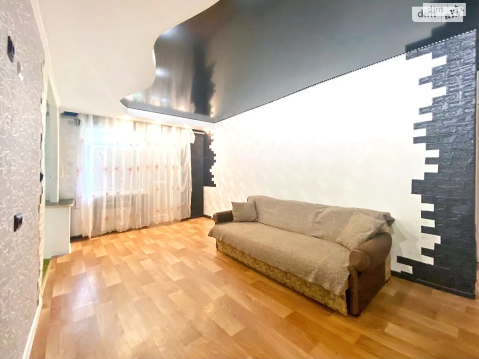 Сдается в аренду 3-комнатная квартира 56.1 кв. м в Днепре, ул. Квартальная(Гладкова), 29 - фото 1