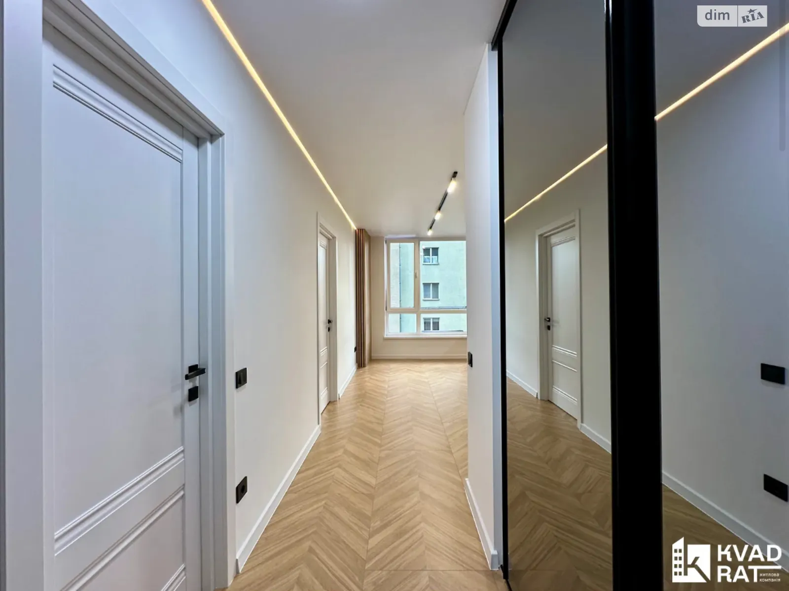 Продається 1-кімнатна квартира 42 кв. м у Івано-Франківську, вул. Вовчинецька, 223А - фото 1