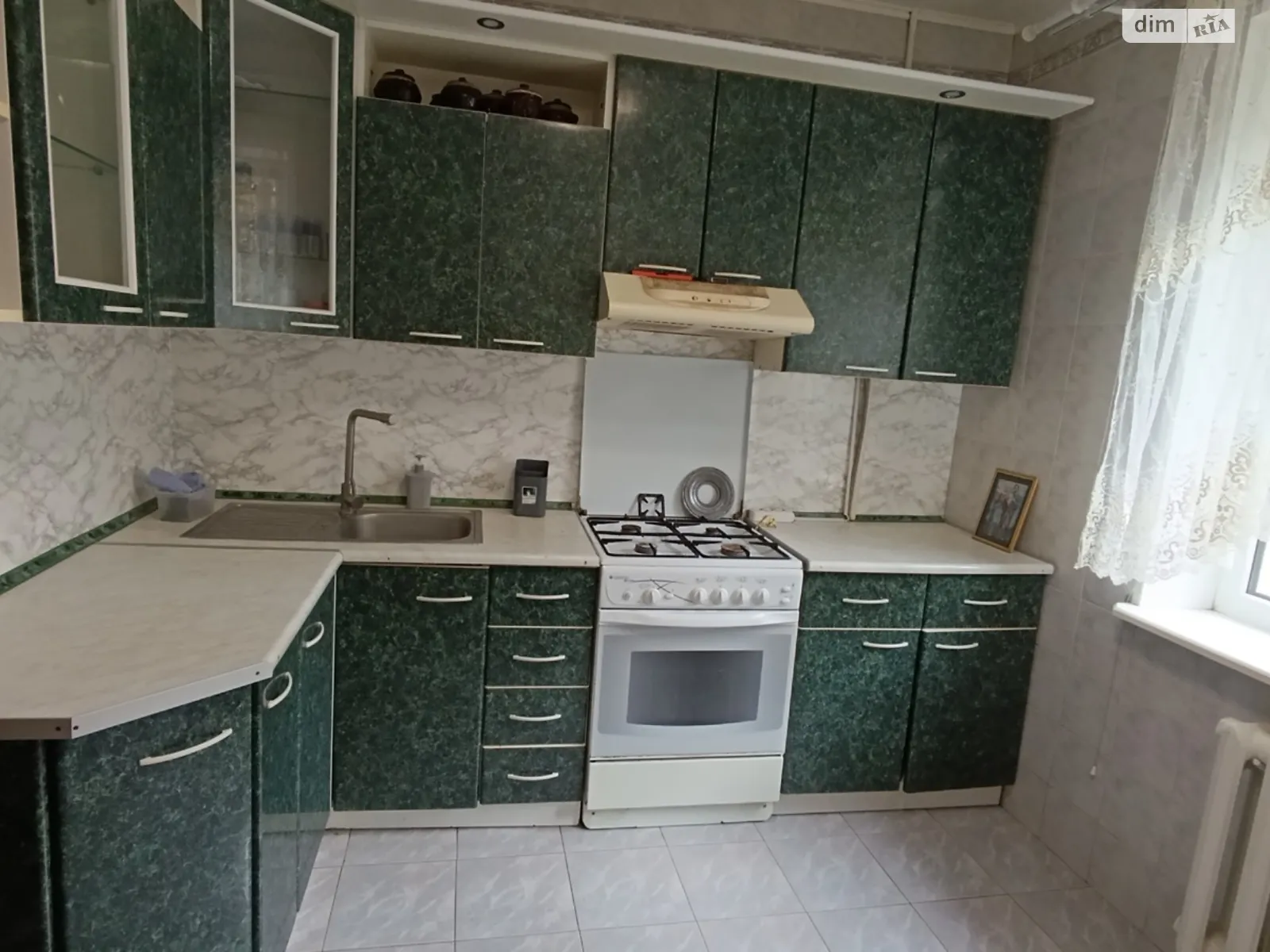 Продается 3-комнатная квартира 70.5 кв. м в Хмельницком, ул. Зализняка Максима - фото 1