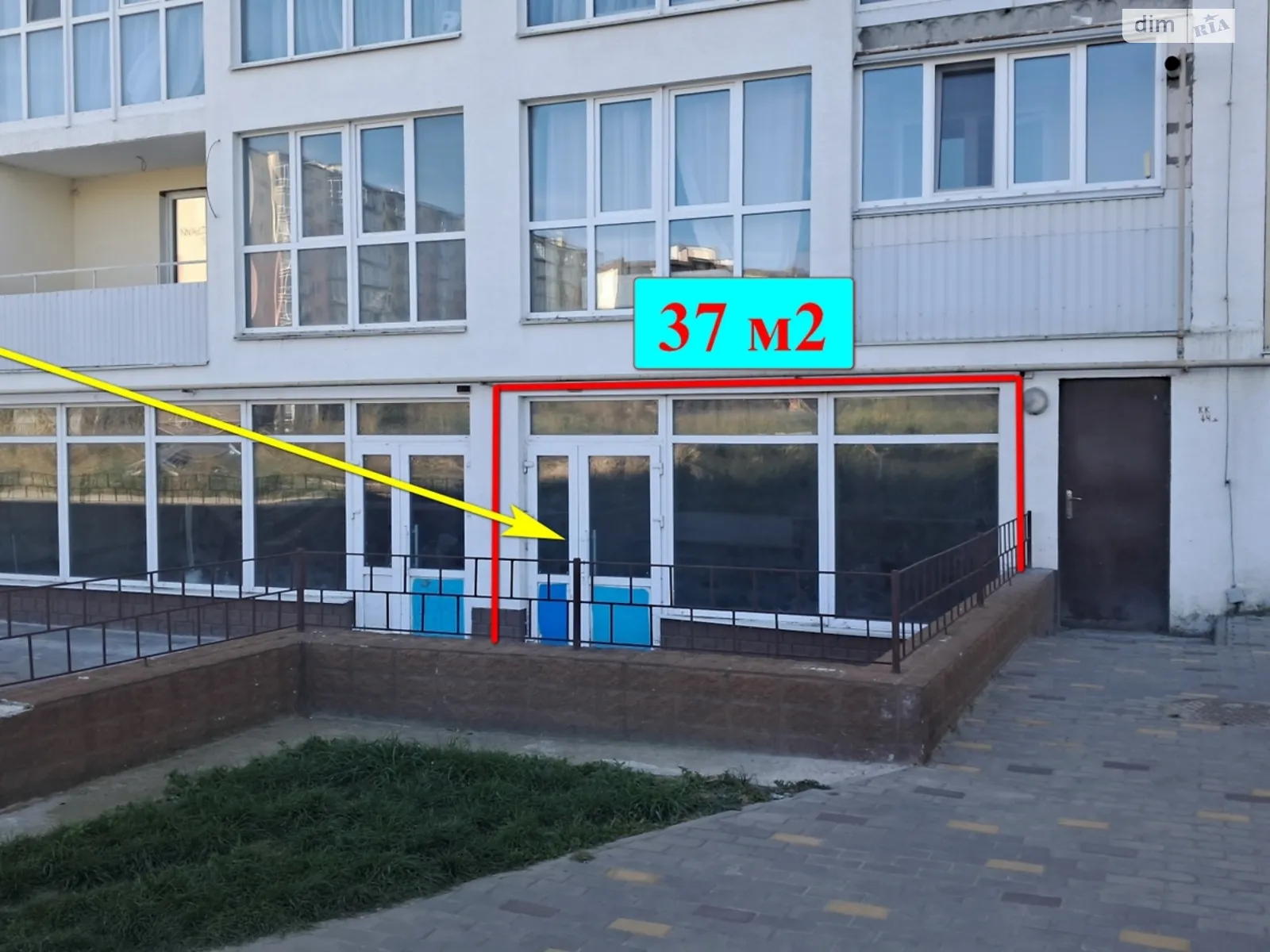 Продается офис 37 кв. м в бизнес-центре, цена: 26000 $ - фото 1