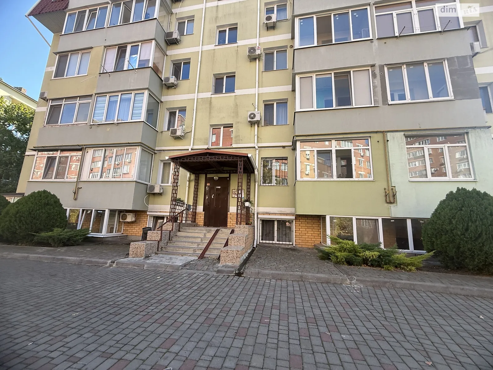 Продається 1-кімнатна квартира 31 кв. м у Чорноморську, вул. Паркова - фото 1