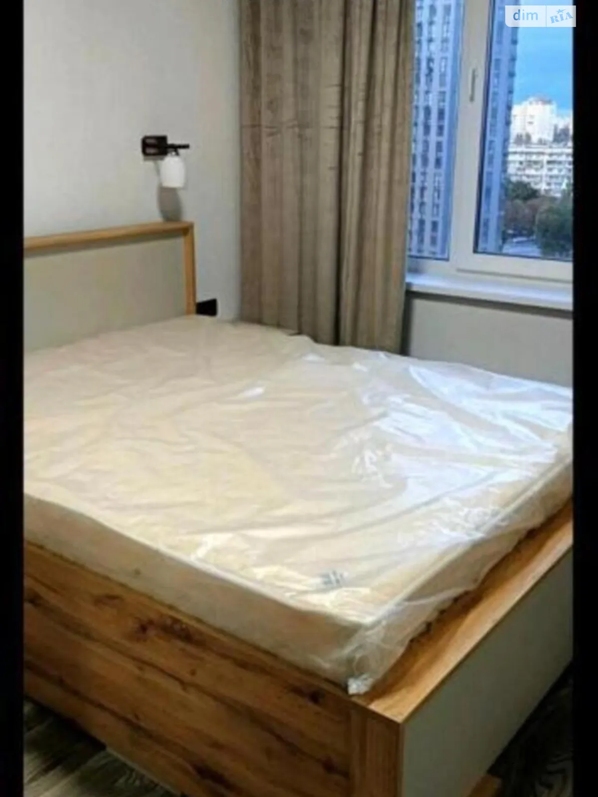 Продается 1-комнатная квартира 41 кв. м в Киеве, ул. Ивана Выговского(Маршала Гречко), 42 корпус 2 - фото 1