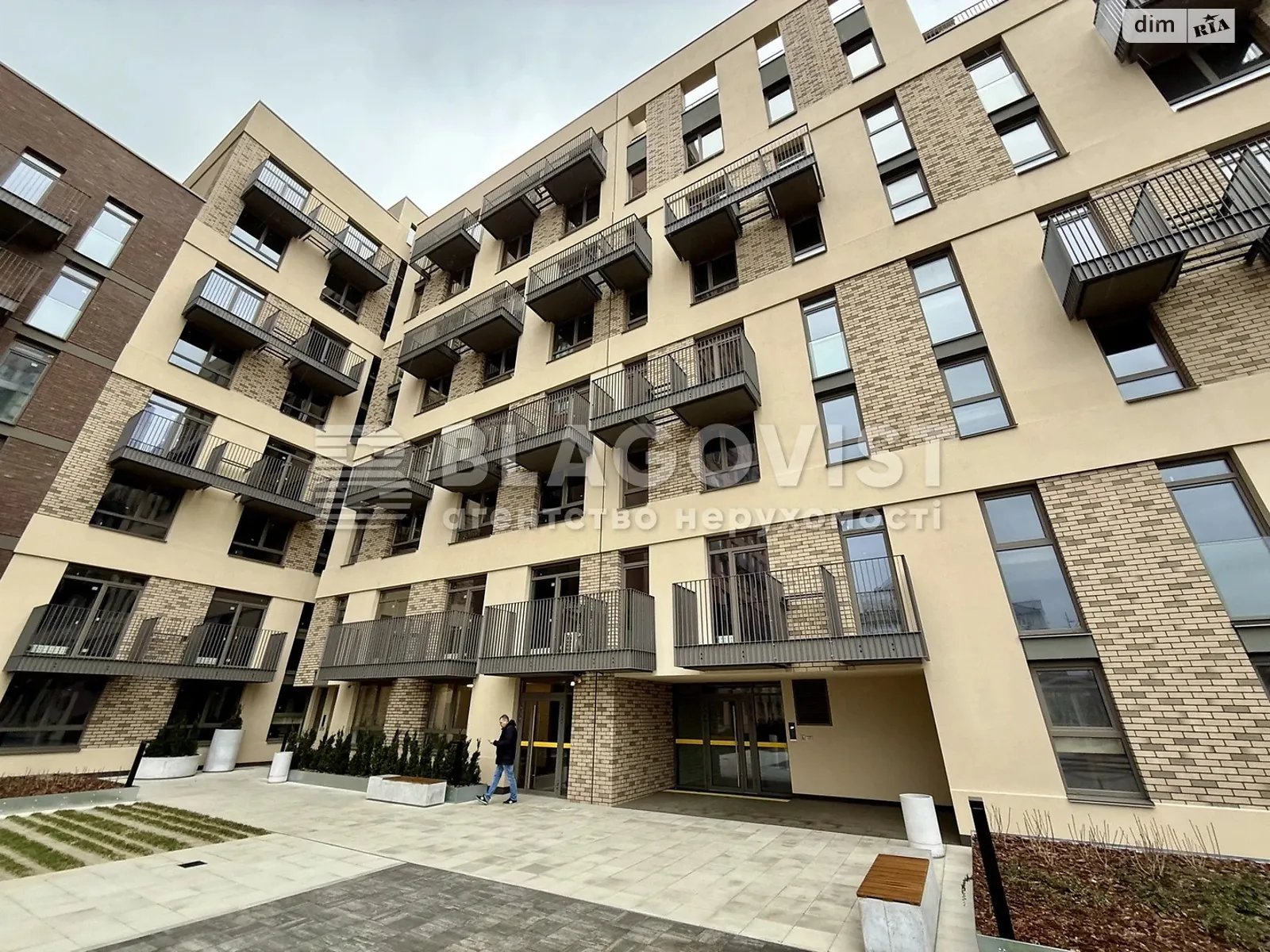Продається 2-кімнатна квартира 95 кв. м у Києві, вул. Вавилових, 9-11 - фото 1