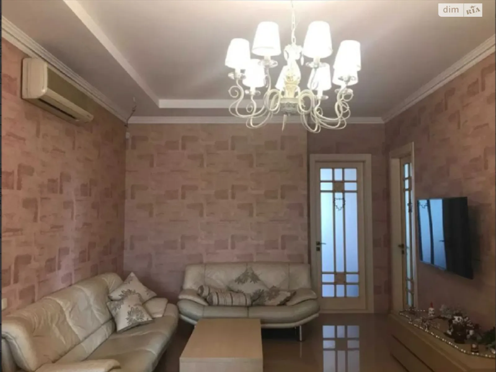 Продается 3-комнатная квартира 112 кв. м в Одессе, ул. Тополевая - фото 1