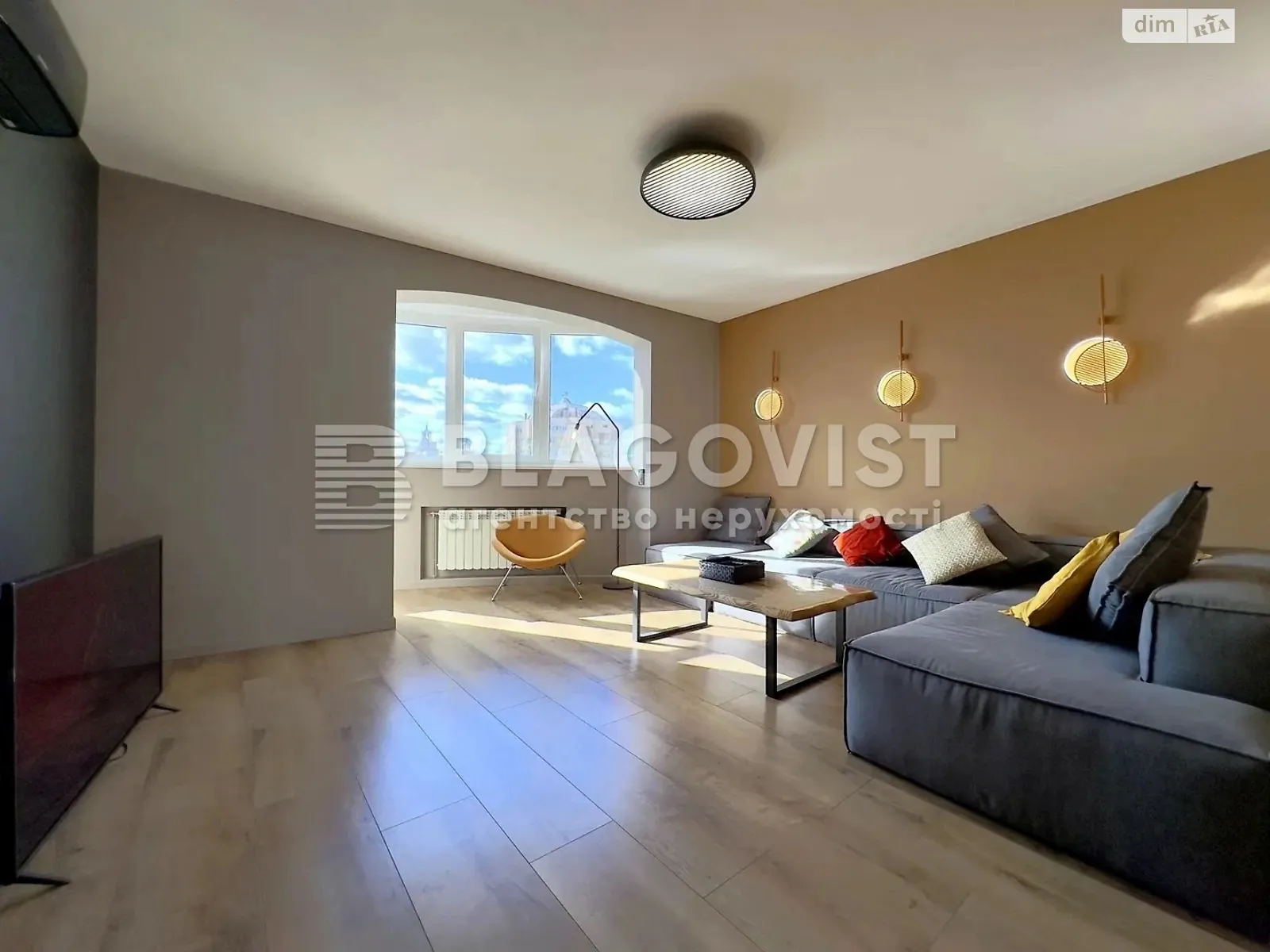 Продается 2-комнатная квартира 60 кв. м в Киеве, ул. Урловская, 11А - фото 1