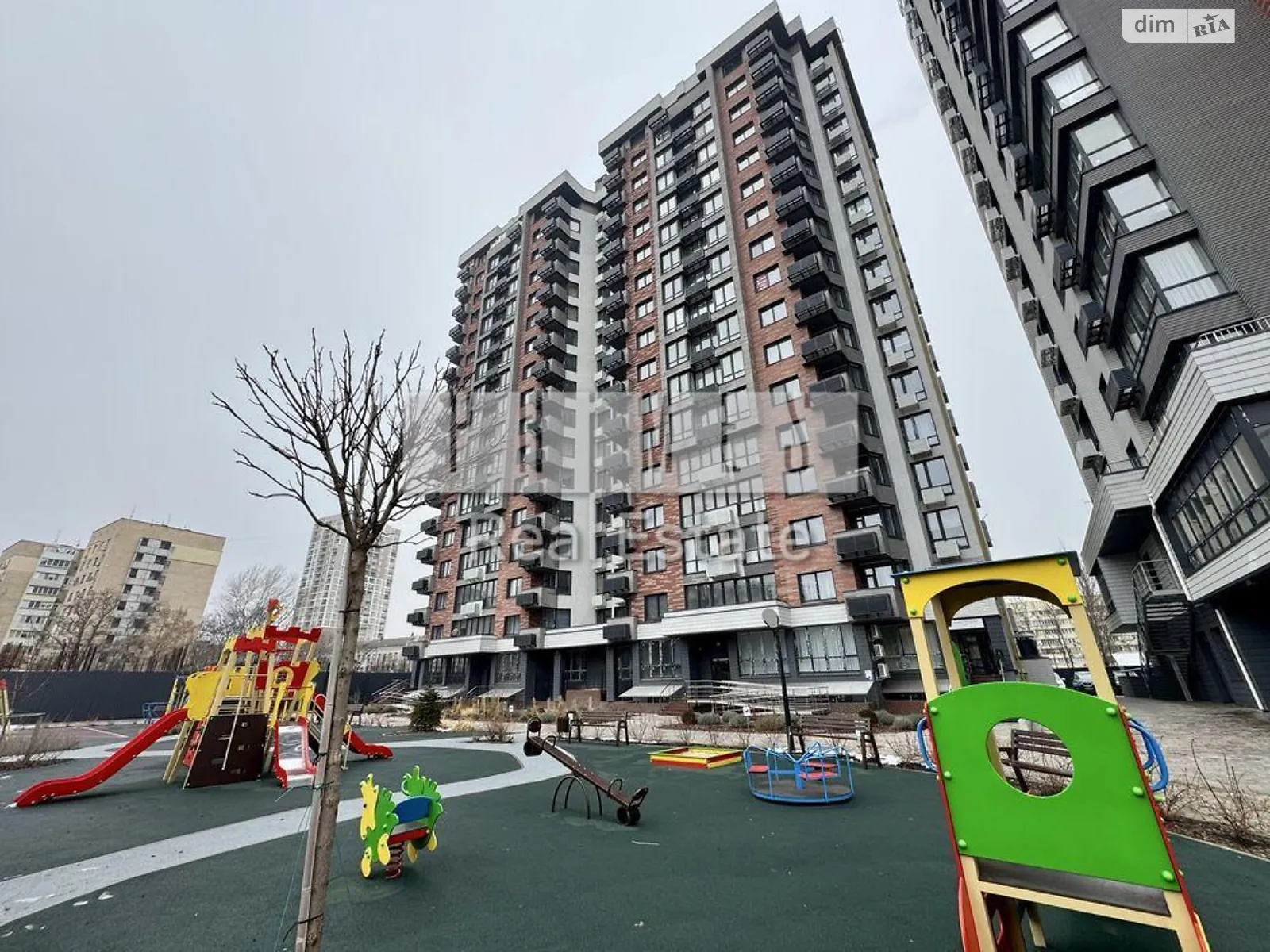 Продается 3-комнатная квартира 96 кв. м в Киеве, ул. Костанайская, 13 - фото 1