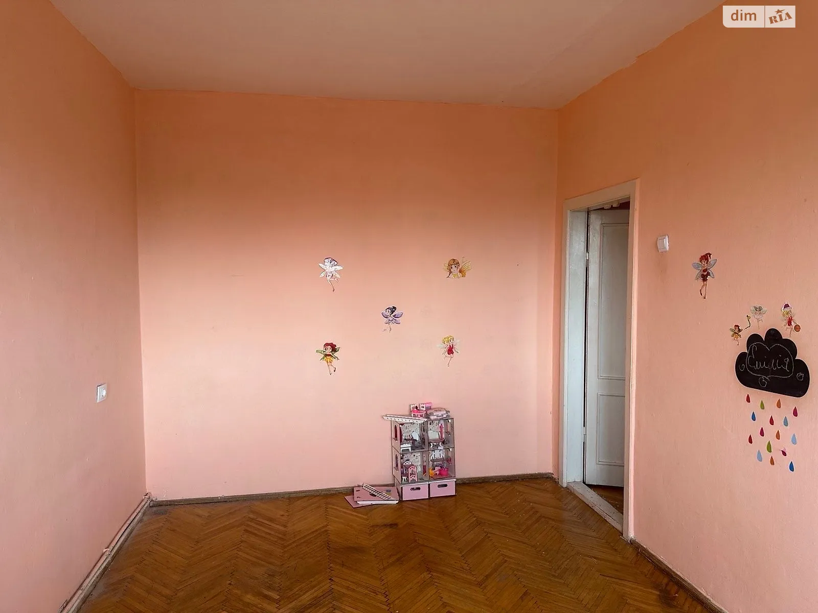 Здається в оренду 3-кімнатна квартира 60 кв. м у Ужгороді, вул. Жемайте Юлії, 16 - фото 1