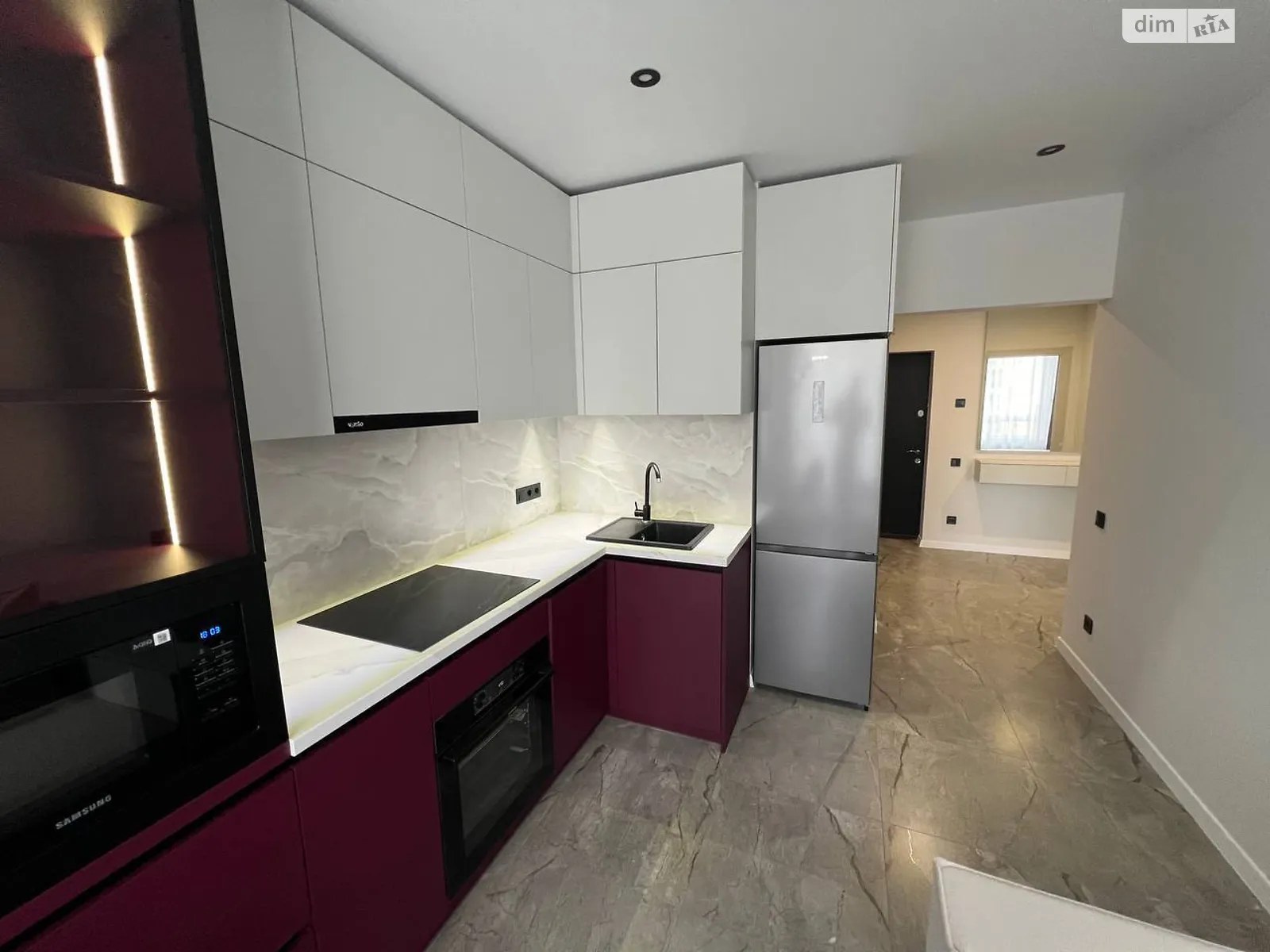 Здається в оренду 1-кімнатна квартира 40.2 кв. м у Києві, вул. Родини Крістерів, 14Б - фото 1