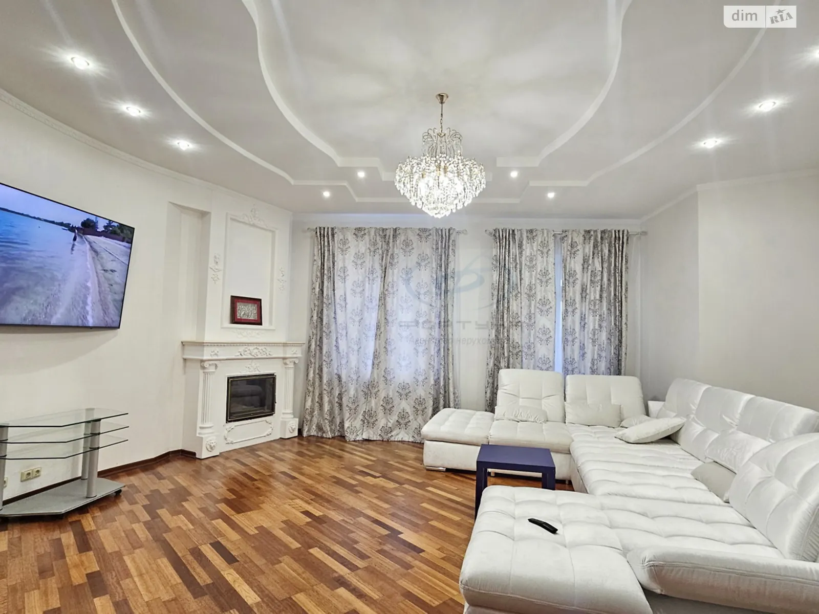 Продається 3-кімнатна квартира 130 кв. м у Черкасах, вул. Небесної Сотні, 38 - фото 1