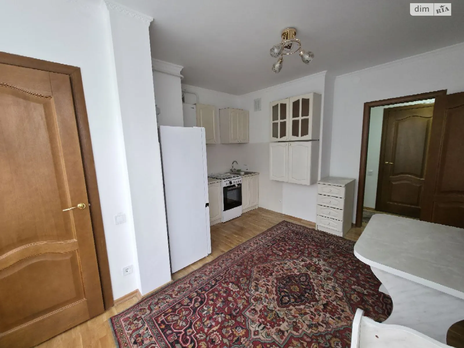 Здається в оренду 1-кімнатна квартира 44 кв. м у Львові, вул. Величковського, 70Б - фото 1