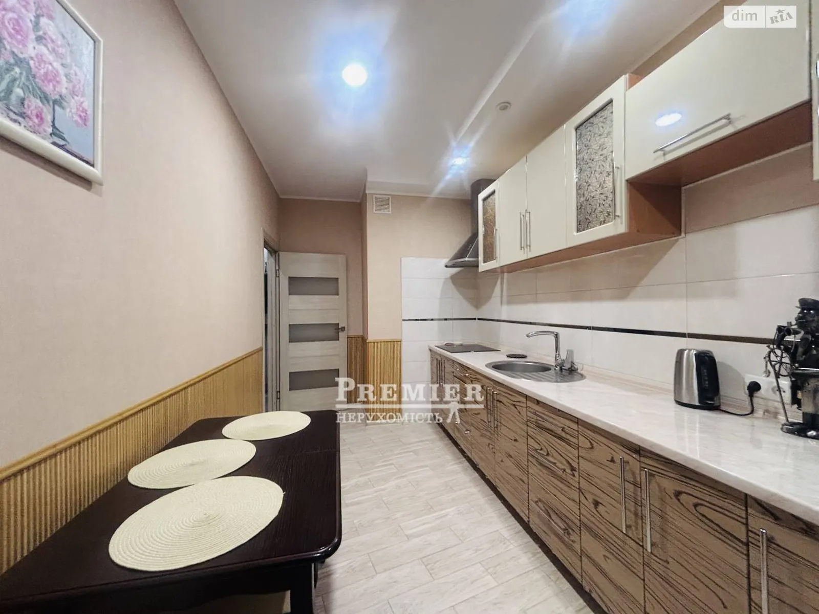 Продается 2-комнатная квартира 53 кв. м в Одессе, ул. Березовая - фото 1