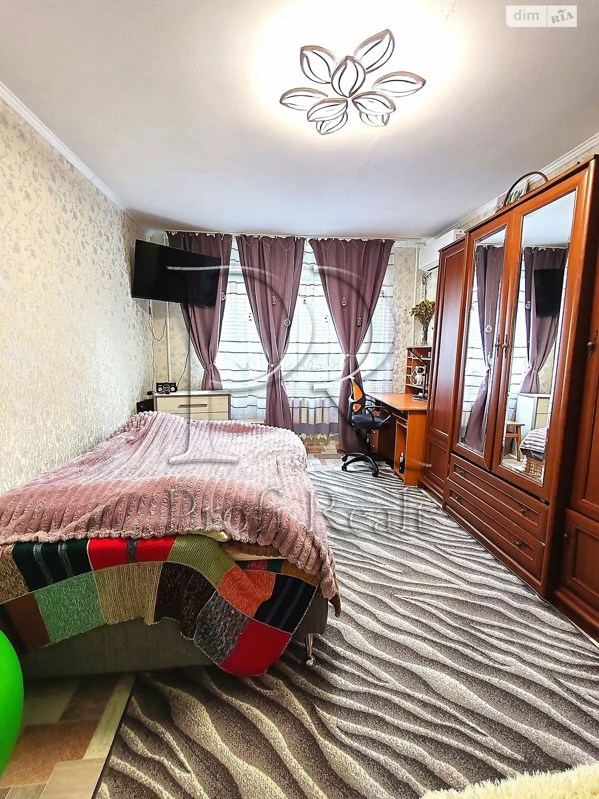 Продается 1-комнатная квартира 38.3 кв. м в Киеве, ул. Вахтанга Кикабидзе(Булгакова), 8А - фото 1