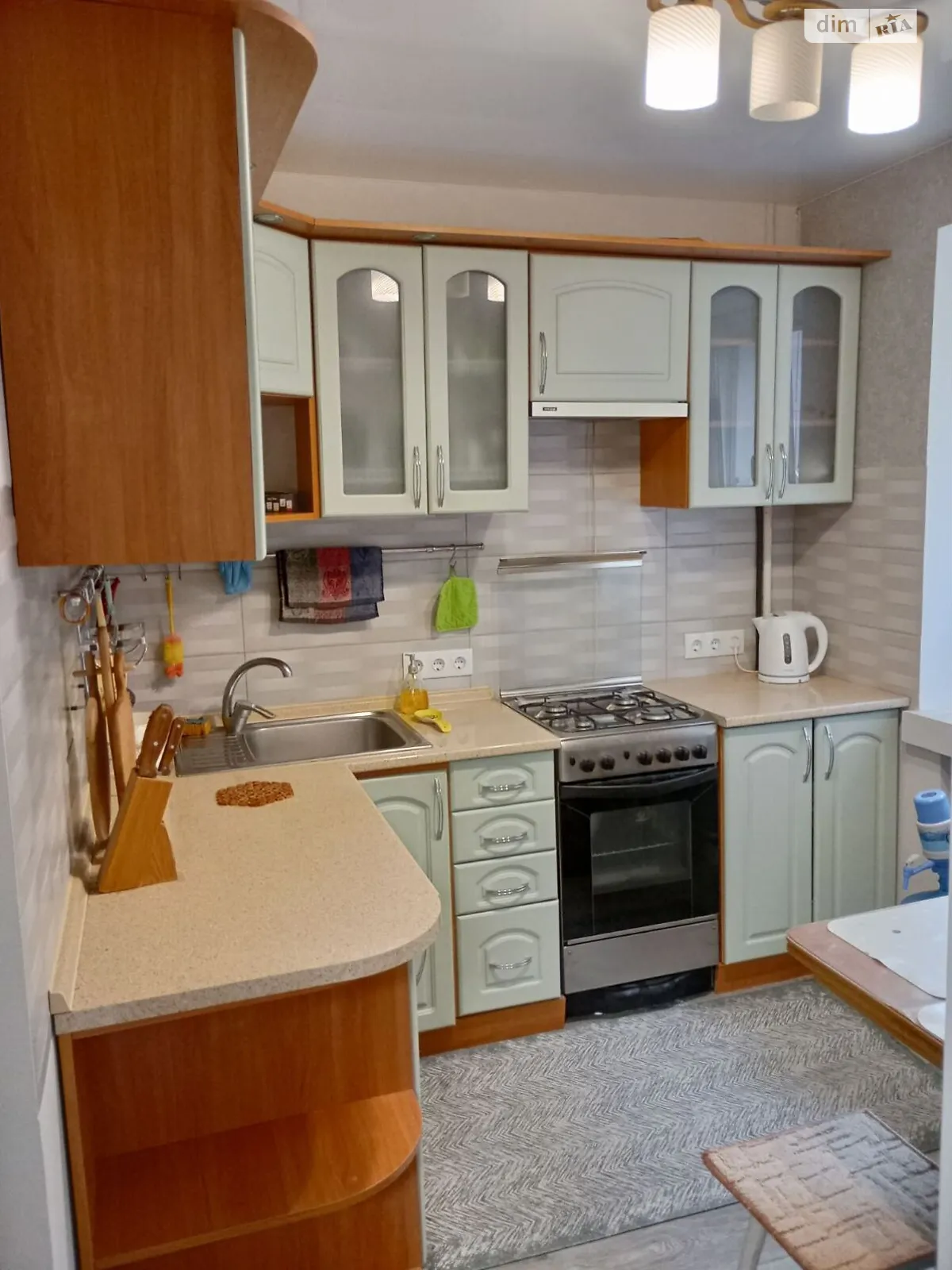 Здається в оренду 2-кімнатна квартира 47 кв. м у Харкові, вул. Харківських Дивізій, 8/1 - фото 1