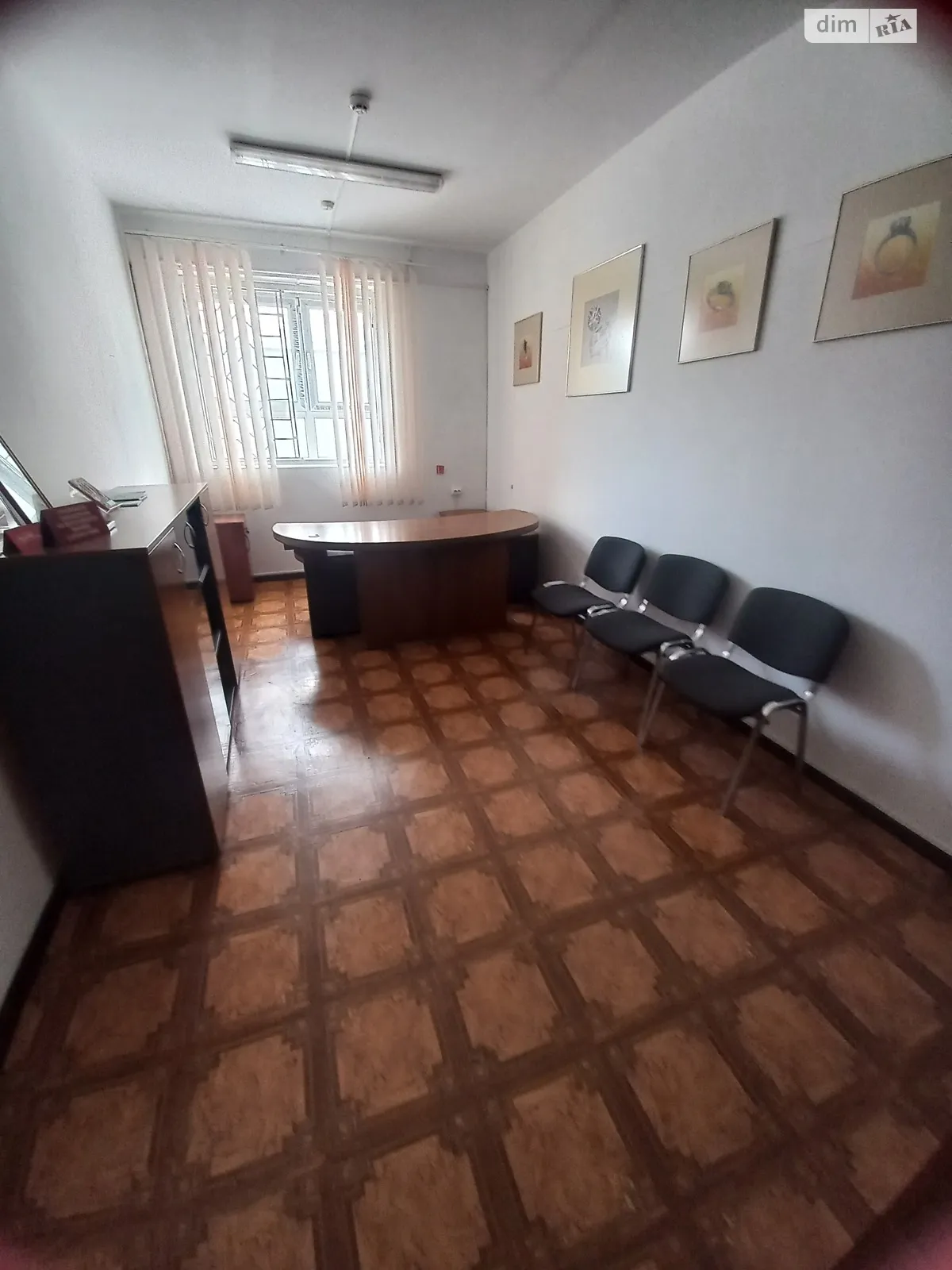 Сдается в аренду офис 17 кв. м в бизнес-центре, цена: 4250 грн - фото 1