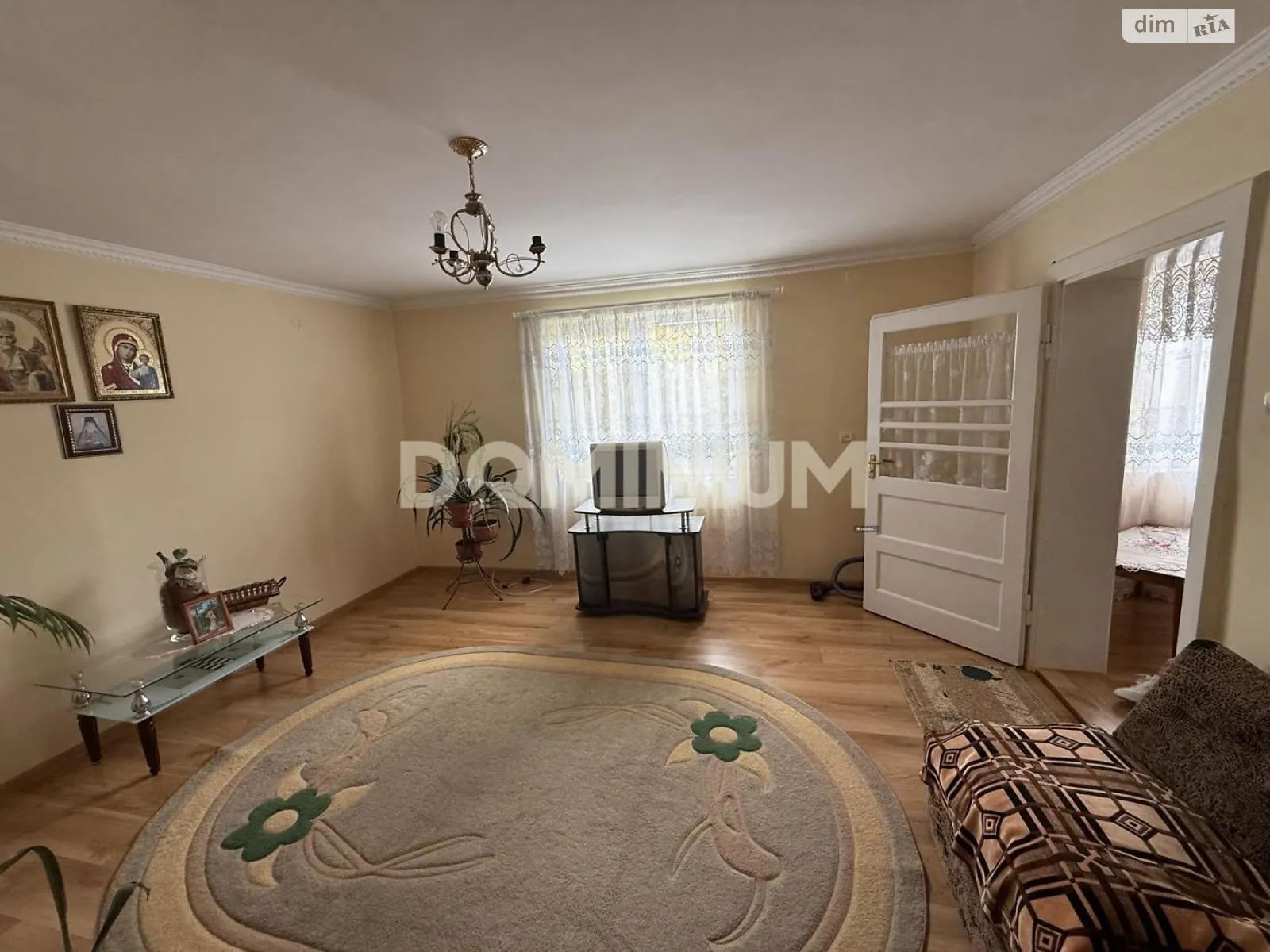 Сдается в аренду одноэтажный дом 52 кв. м с балконом, цена: 250 $ - фото 1