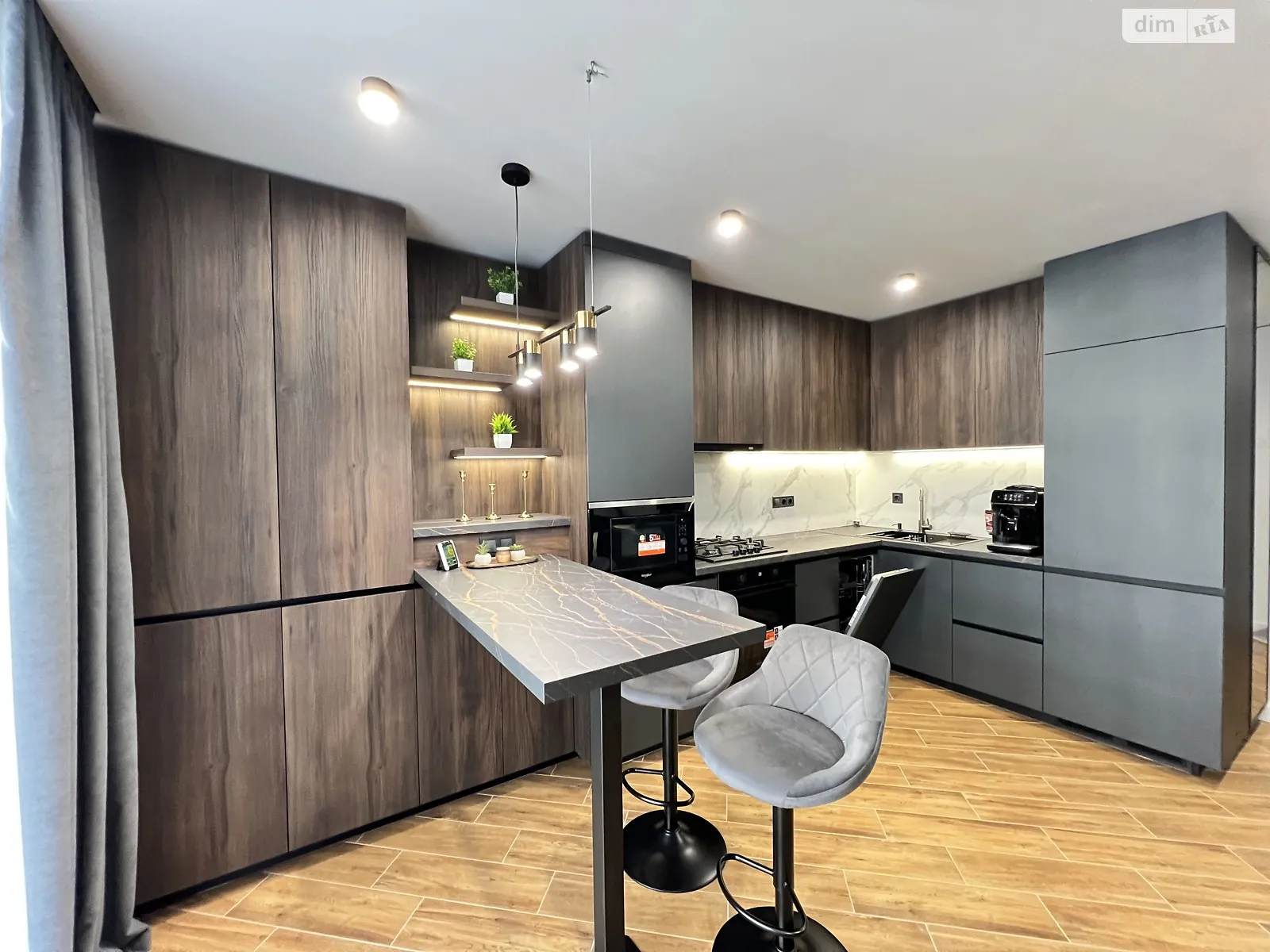 Сдается в аренду 1-комнатная квартира 40.3 кв. м в, цена: 500 $ - фото 1