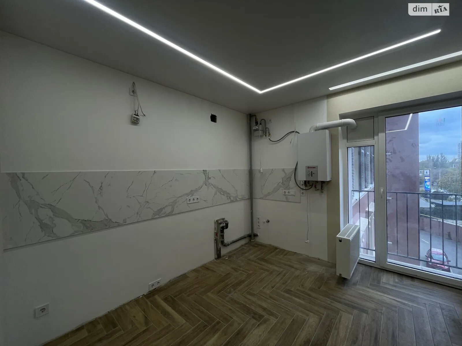 Продается 1-комнатная квартира 45 кв. м в Одессе, ул. Инглези - фото 1