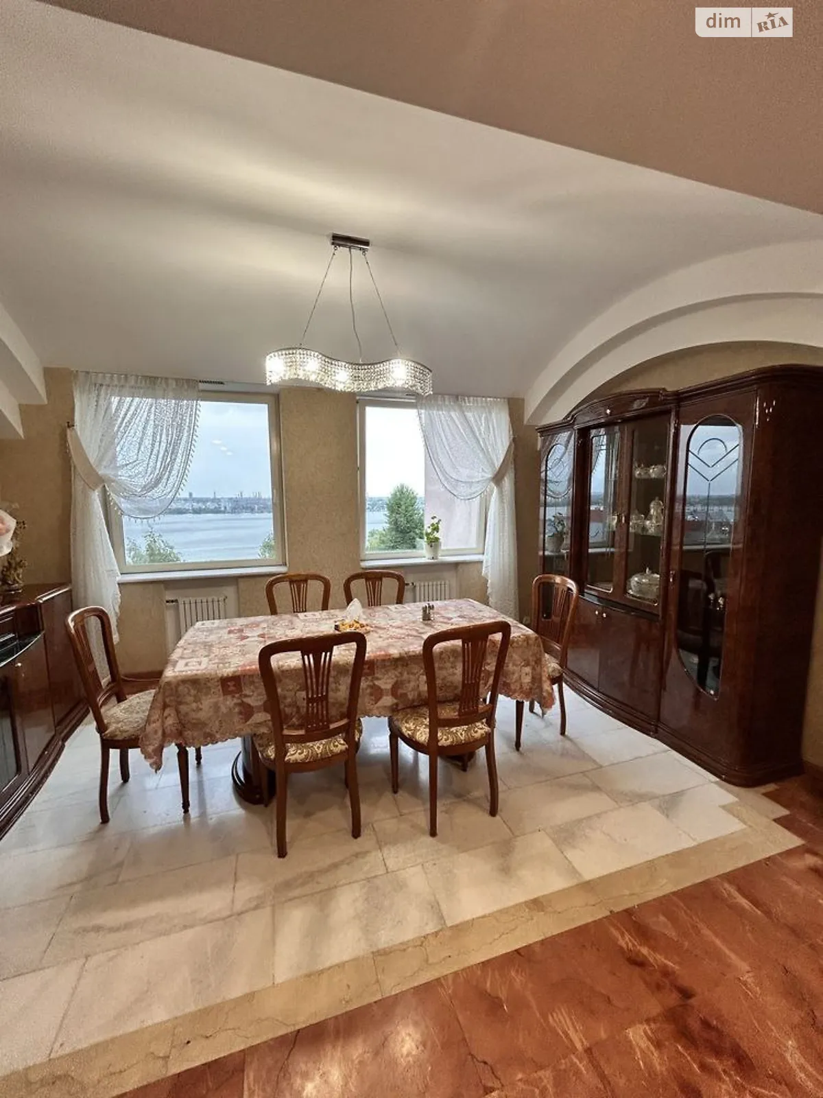 Сдается в аренду 4-комнатная квартира 200 кв. м в Днепре, ул. Дольник Архитектора, 10 - фото 1