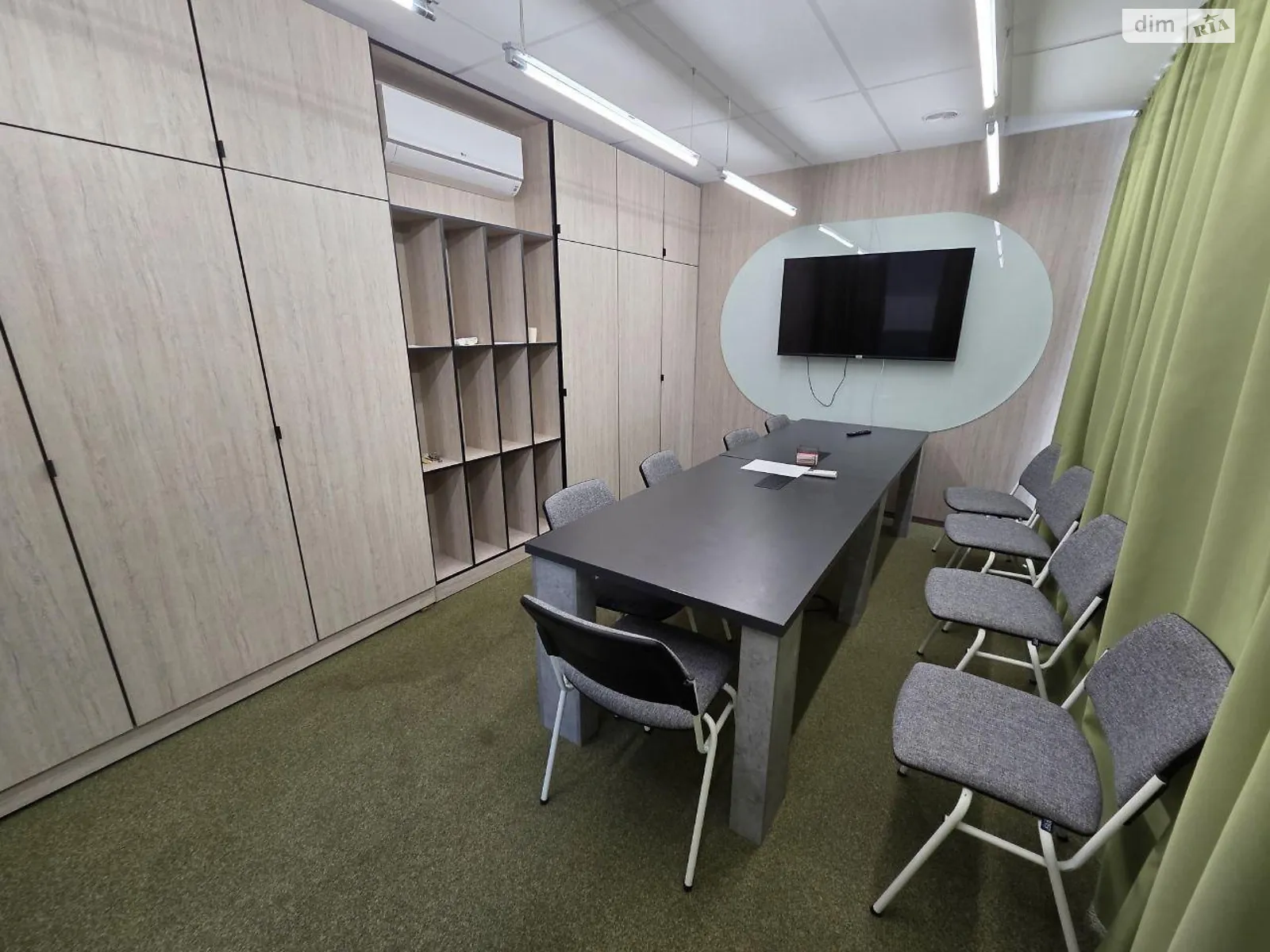 Сдается в аренду офис 640 кв. м в бизнес-центре, цена: 13500 $ - фото 1