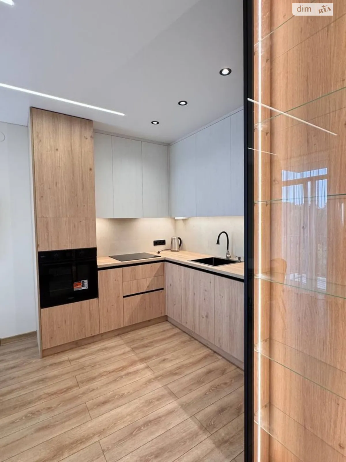 Продается 1-комнатная квартира 37.2 кв. м в, цена: 68500 $ - фото 1