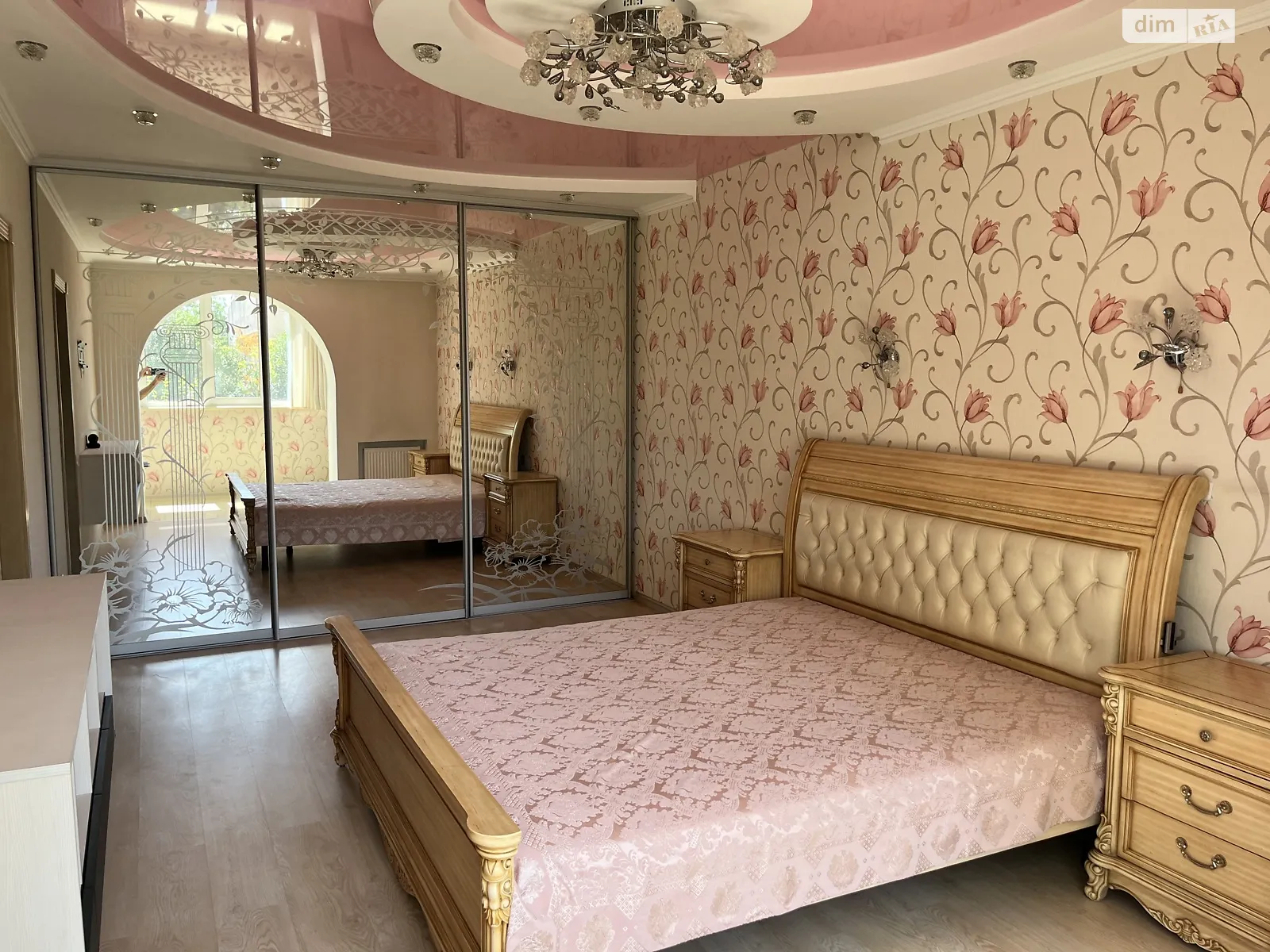 Сдается в аренду 2-комнатная квартира 66.3 кв. м в Одессе, ул. Якова Бреуса - фото 1