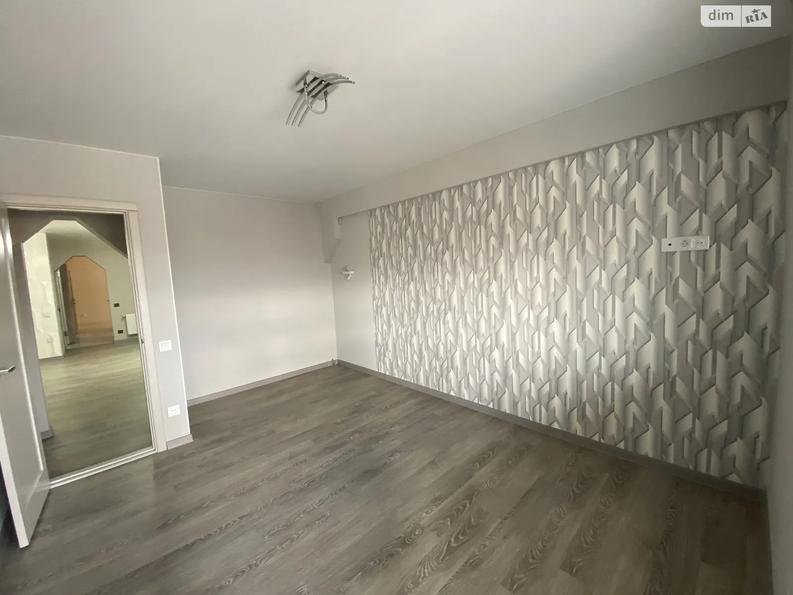 Продается 3-комнатная квартира 98 кв. м в Виннице, ул. Замостянская - фото 1