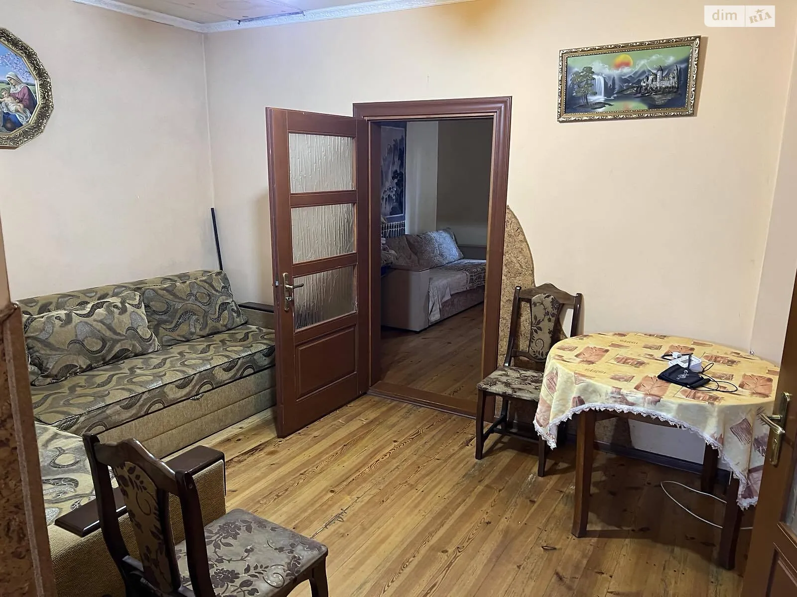 Продается дом на 2 этажа 200 кв. м с камином, цена: 120000 $ - фото 1