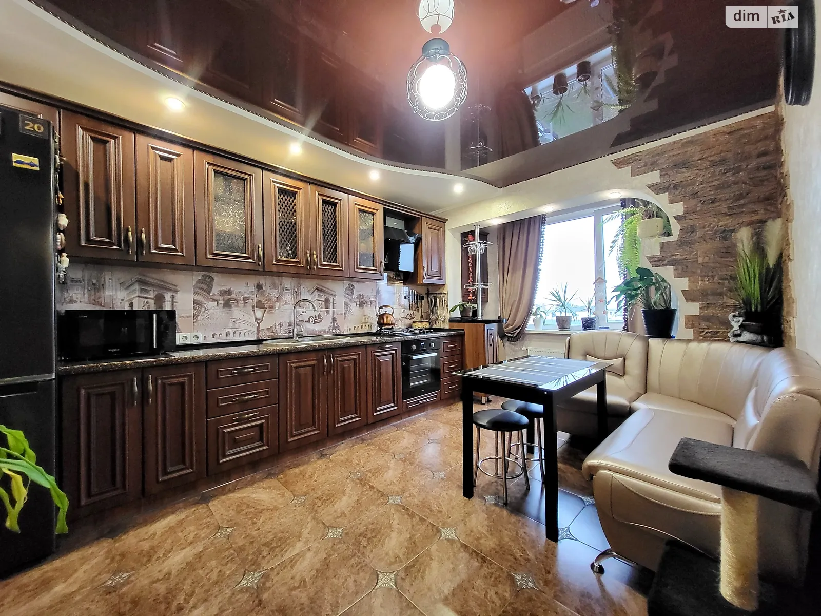 Продается 2-комнатная квартира 63.7 кв. м в Виннице, ул. Садовая - фото 1