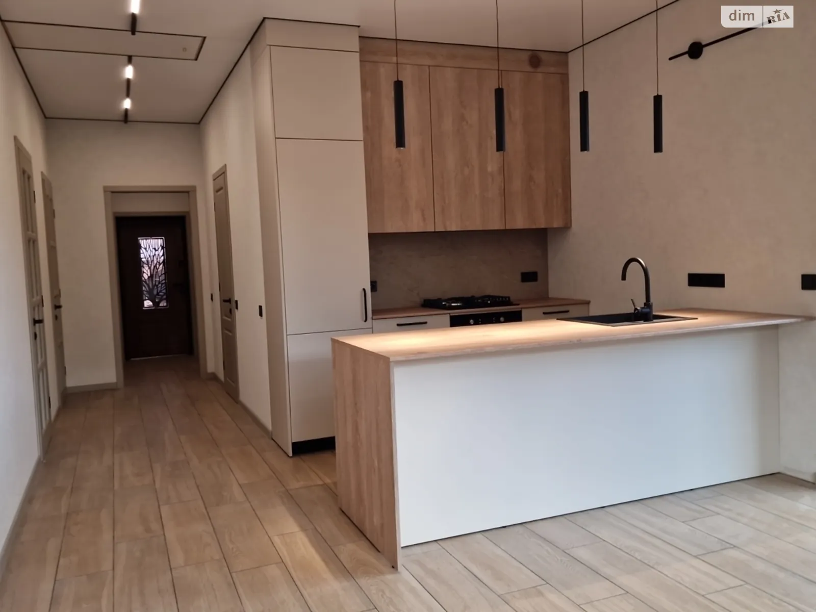 Продається одноповерховий будинок 105 кв. м з бесідкою, цена: 200000 $ - фото 1