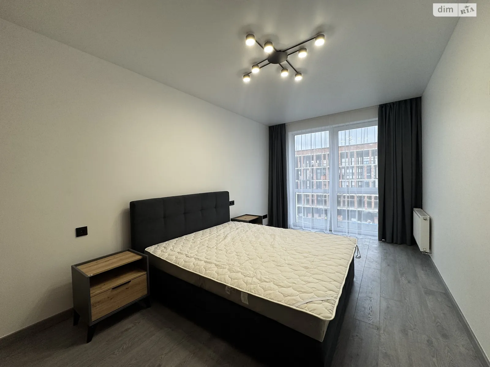 Здається в оренду 1-кімнатна квартира 46 кв. м у Львові, вул. Угорська, 12 корпус 1 - фото 1