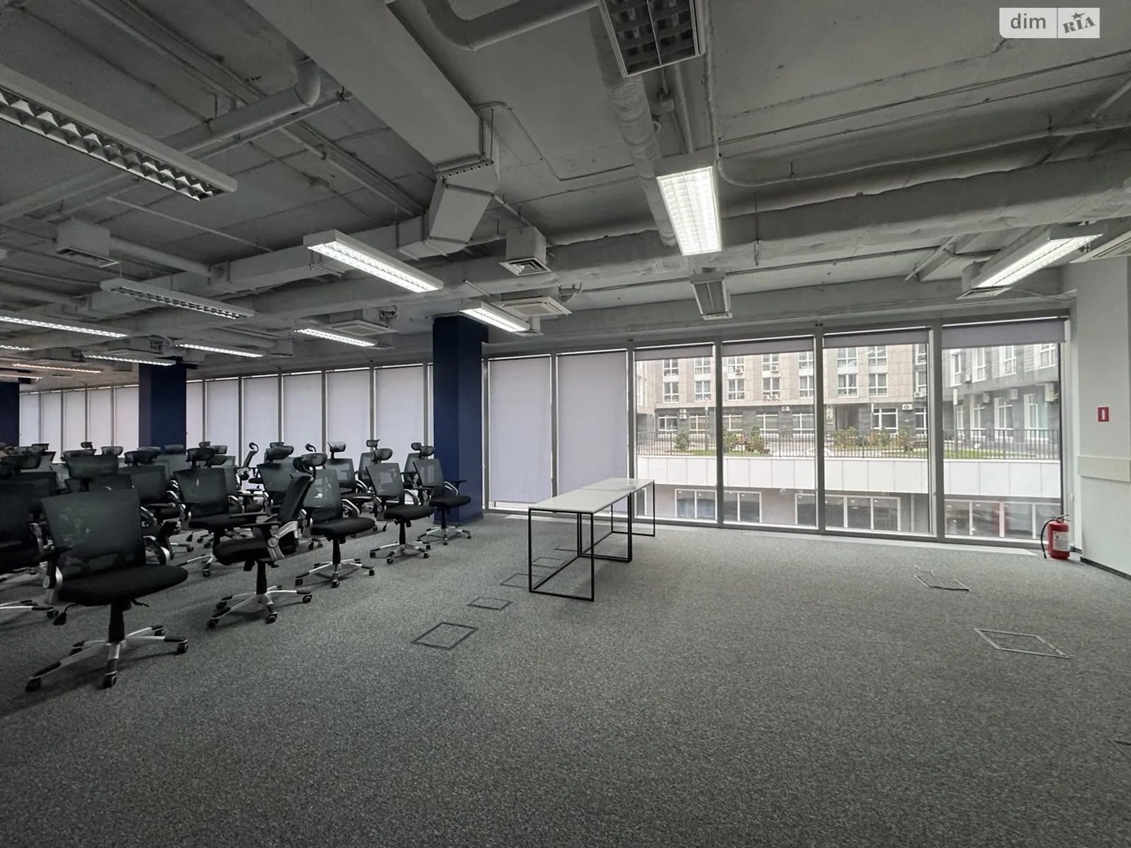 Сдается в аренду офис 310 кв. м в бизнес-центре, цена: 7750 $ - фото 1