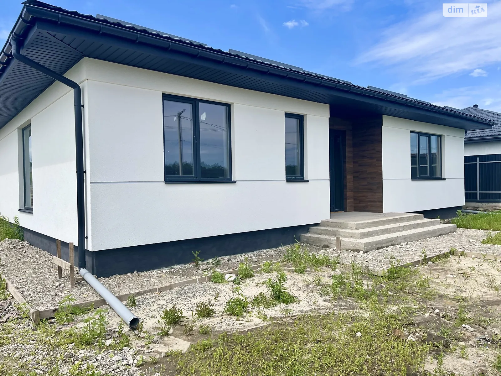 Продается одноэтажный дом 130 кв. м с беседкой, цена: 75000 $ - фото 1